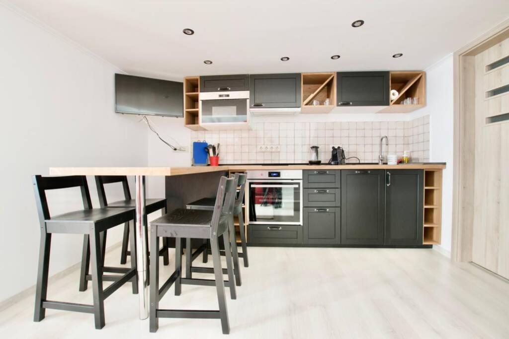 Standard Apartment By Hi5- Rose Street'S Home Budapest Exterior photo