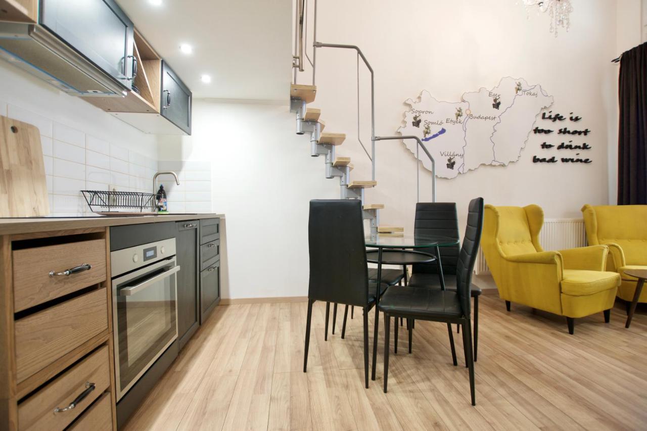Standard Apartment By Hi5- Rose Street'S Home Budapest Exterior photo
